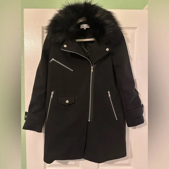 John + Jenn Wilbur Caviar Faux Fur Collar Coat - Picture 2 of 5